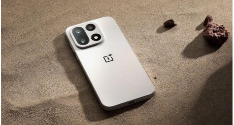 OnePlus 15 — максимум продуктивності без думок про заряд