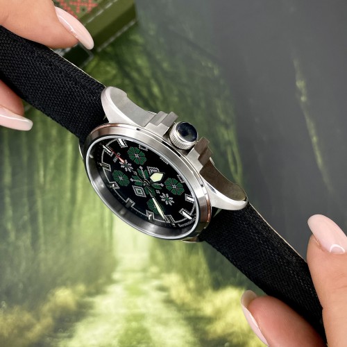 Купить Awarder Embroidery Silver-Green Black Battery 10ATM Купить Awarder Embroidery Silver-Green Black Battery 10ATM