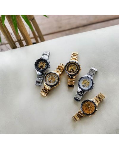 Купить Winner 8067 Silver-Black-Gold Red