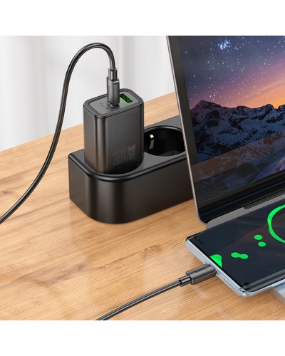 Купити МЗП Hoco N61 Gentle PD20W+QC3.0 (1USB-A/1C) + кабель Type-C to Lightning