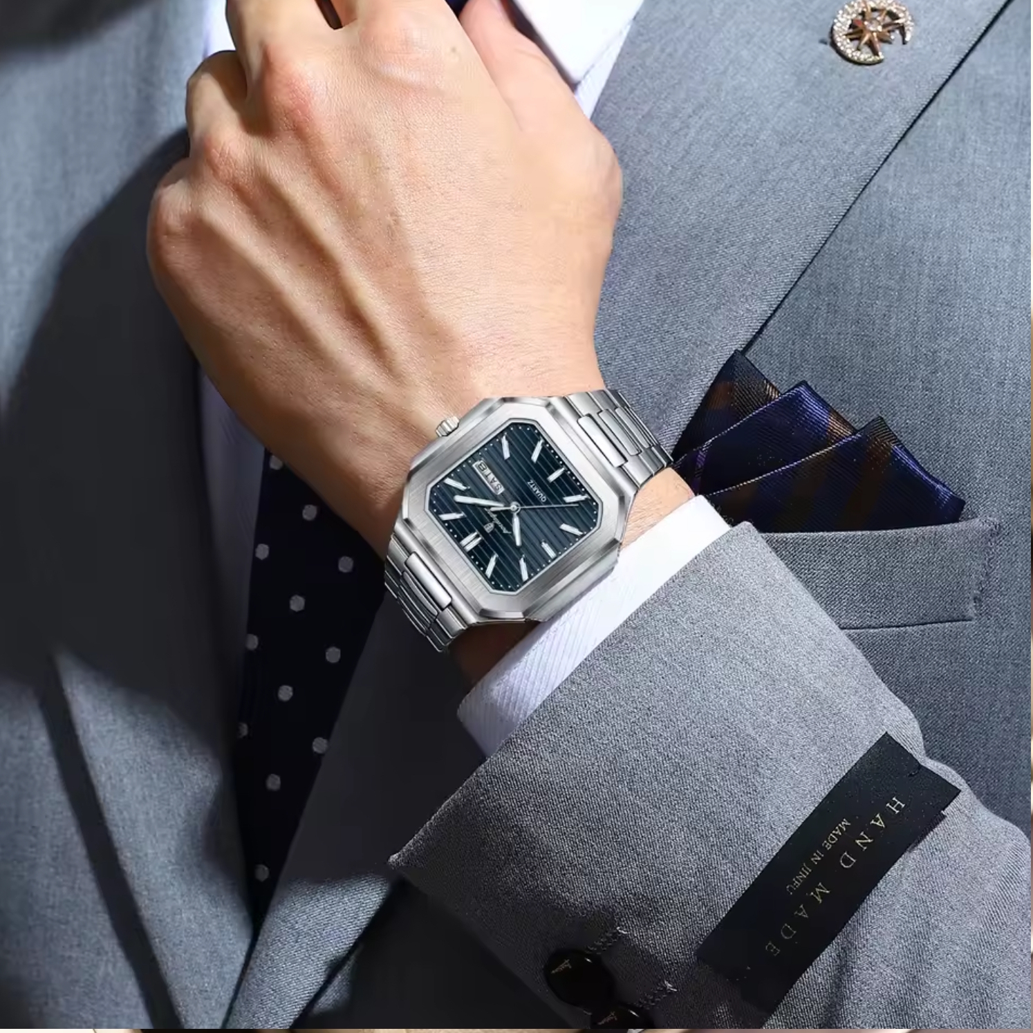 Купити Poedagar Chester