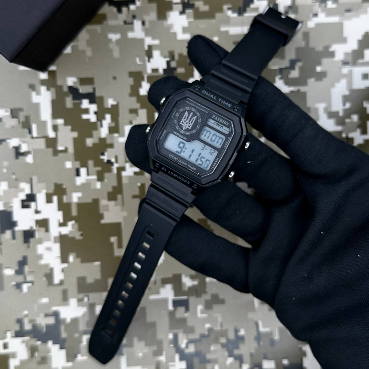 Купити Чоловічий тактичний годинник Patriot 010BKUASI Тризуб з електронним циферблатом та підсвічуванням