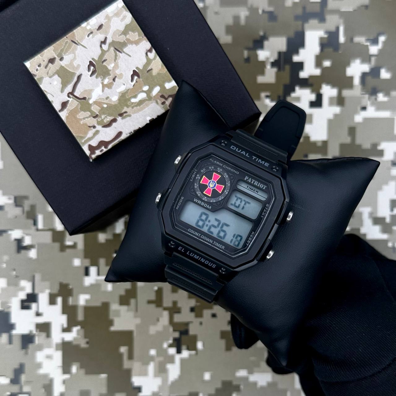 Купити Чоловічий тактичний годинник Patriot 010BKSU ЗСУ Чорний з електронним циферблатом та підсвічуванням