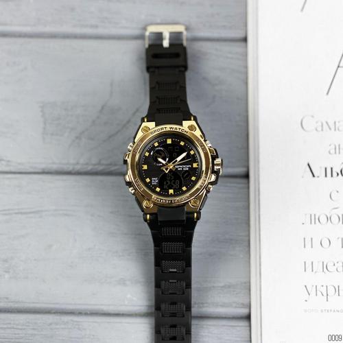 Купити Чоловічий спортивний годинник Sanda 739 Black-Gold з комбінованим циферблатом та підсвічуванням