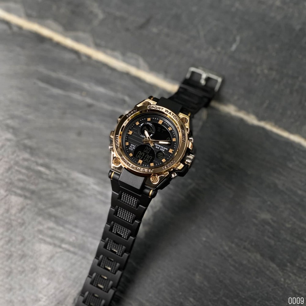 Купити Чоловічий спортивний годинник Sanda 739 Black-Gold з комбінованим циферблатом та підсвічуванням