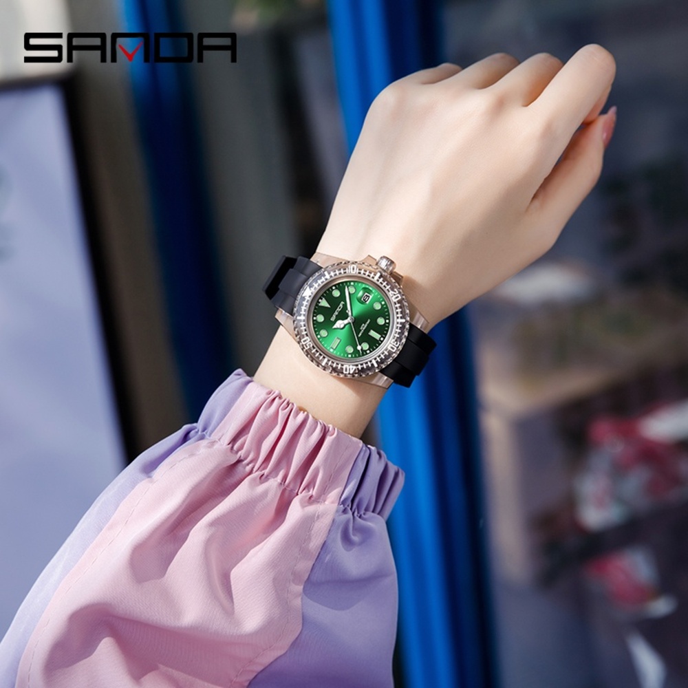 Купити Жіночий годинник Sanda 9007 Black-Green з зеленим циферблатом та каучуковим ремінцем