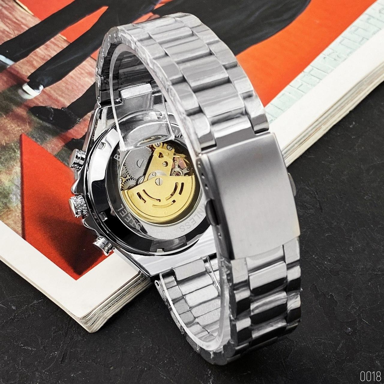 Купити Winner 8067 Silver-Black-Gold Red