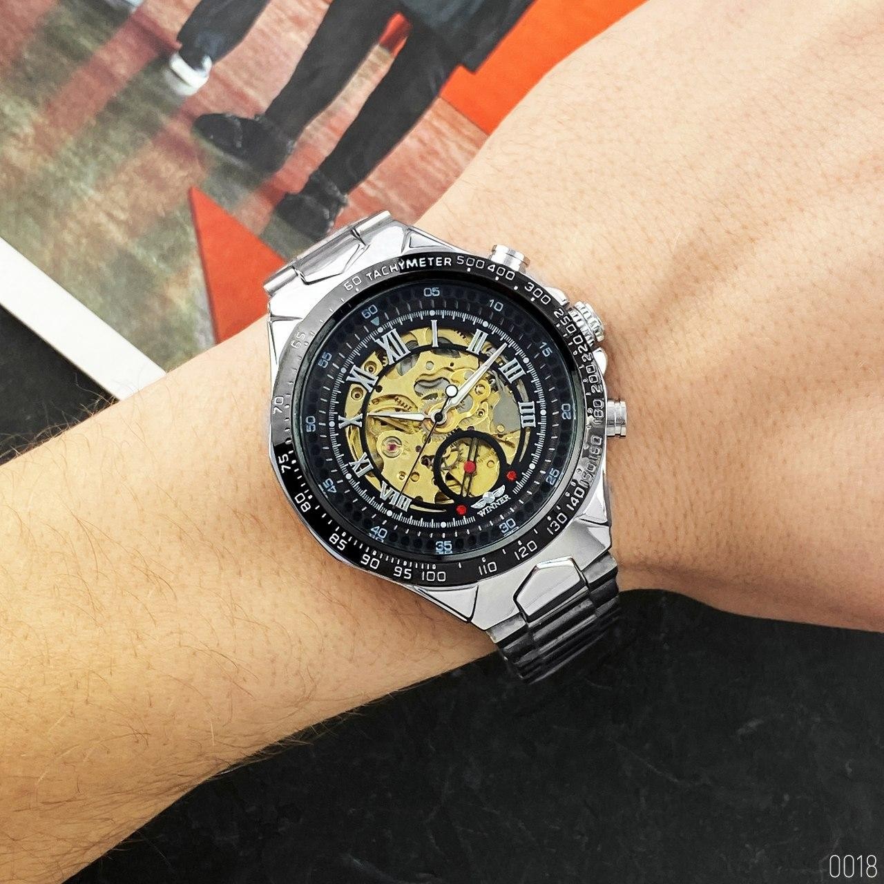 Купити Winner 8067 Silver-Black-Gold Red