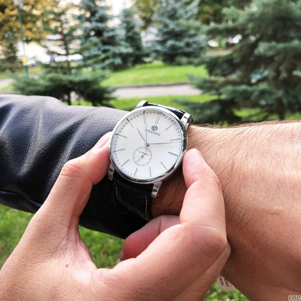 Купити Чоловічий механічний годинник Forsining 8214 Silver-White-Black з автопідзаводом та шкіряним ремінцем