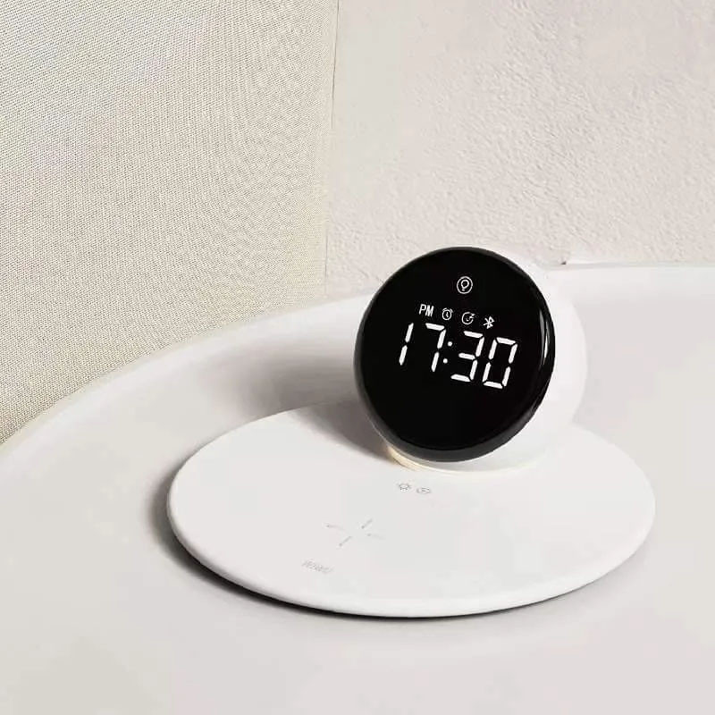 Купити БЗП WIWU Wi-W017 15W Wireless Charger+Digital Alarm+Bluetooth Speaker